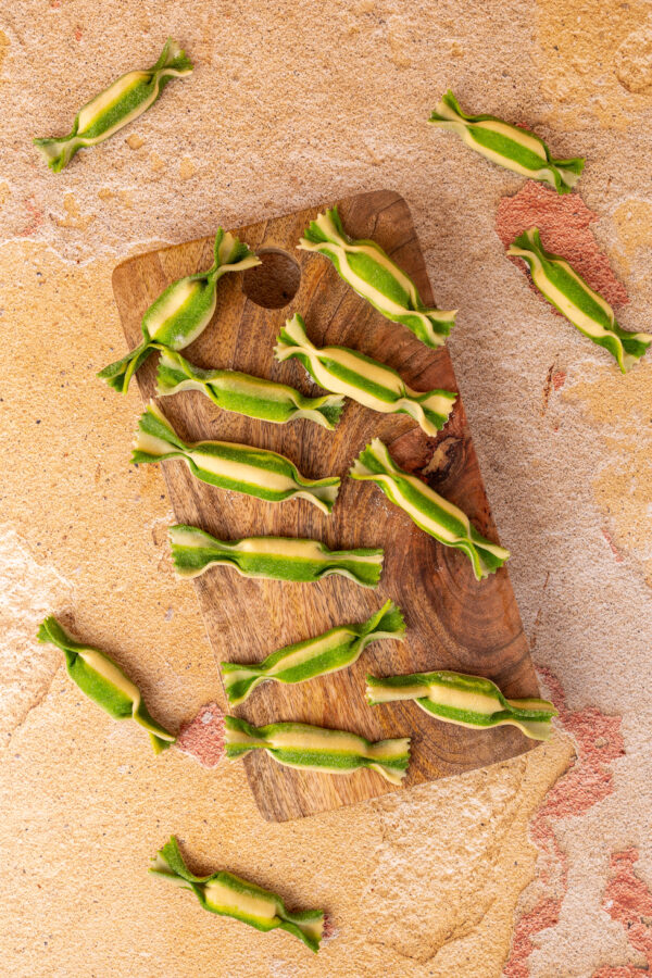 Caramelle z gruszką, mascarpone i gorgonzollą